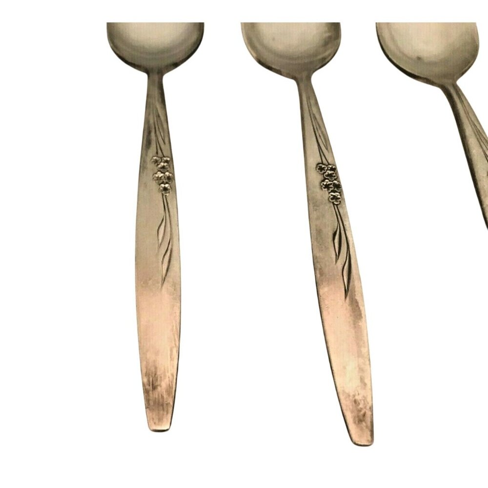 Oneida Community Enchantment / Gentle Rose - 3 Teaspoons - 6" - Picture 2 of 8